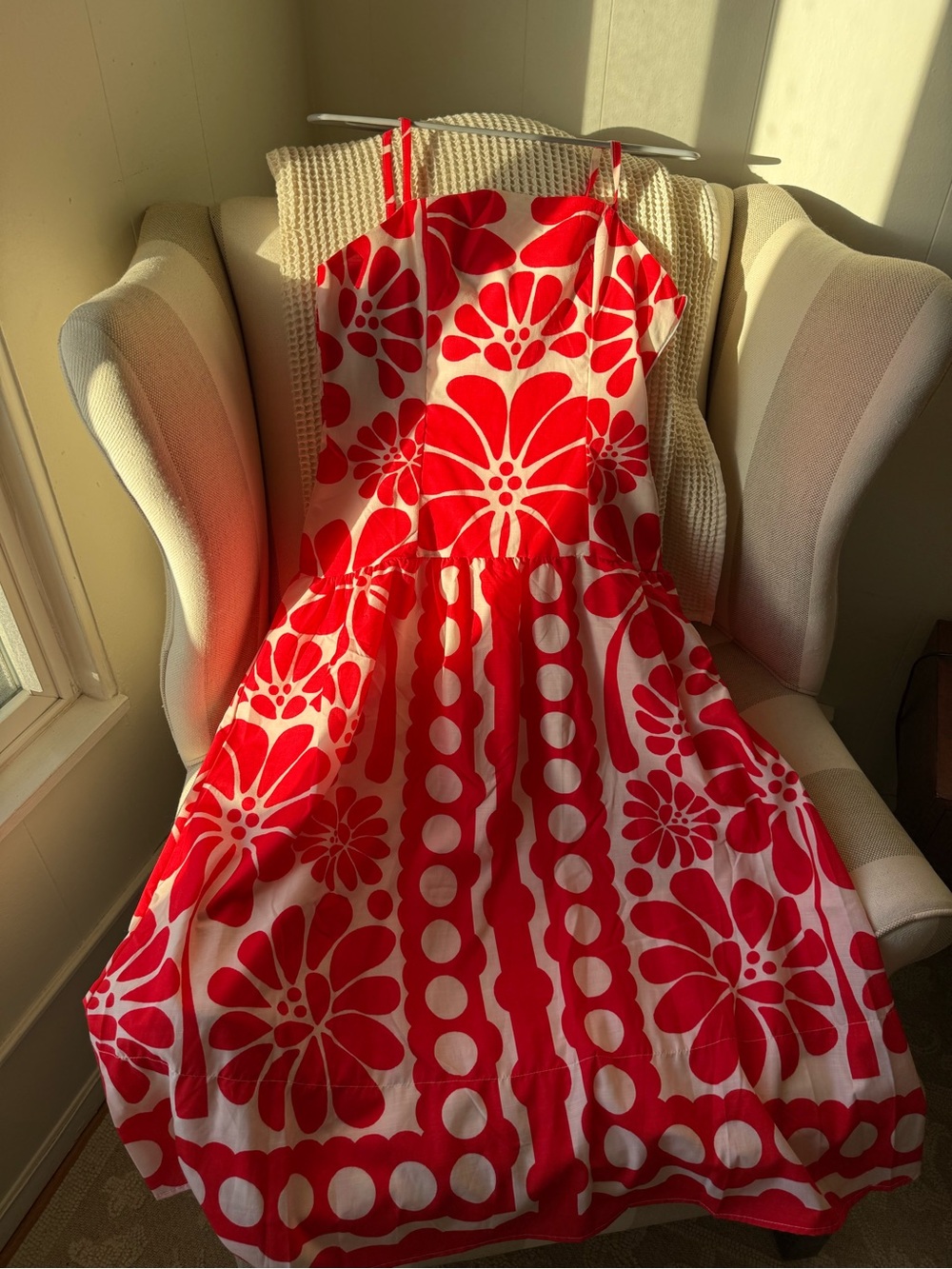 Red and White Floral Printed Dress with Drop Waist - Picture 5 of 7